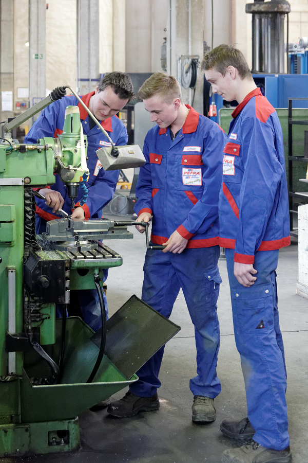 Ausbildung bei der PEFRA Group