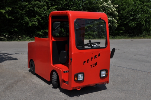 Elektro-Schlepper 720